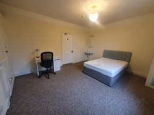 Photo 10- click for photo gallery